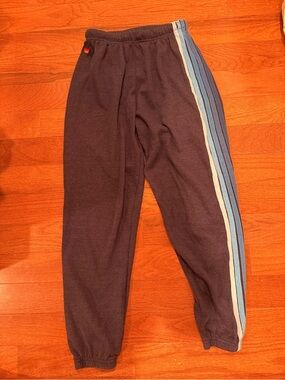 AV sweatpants